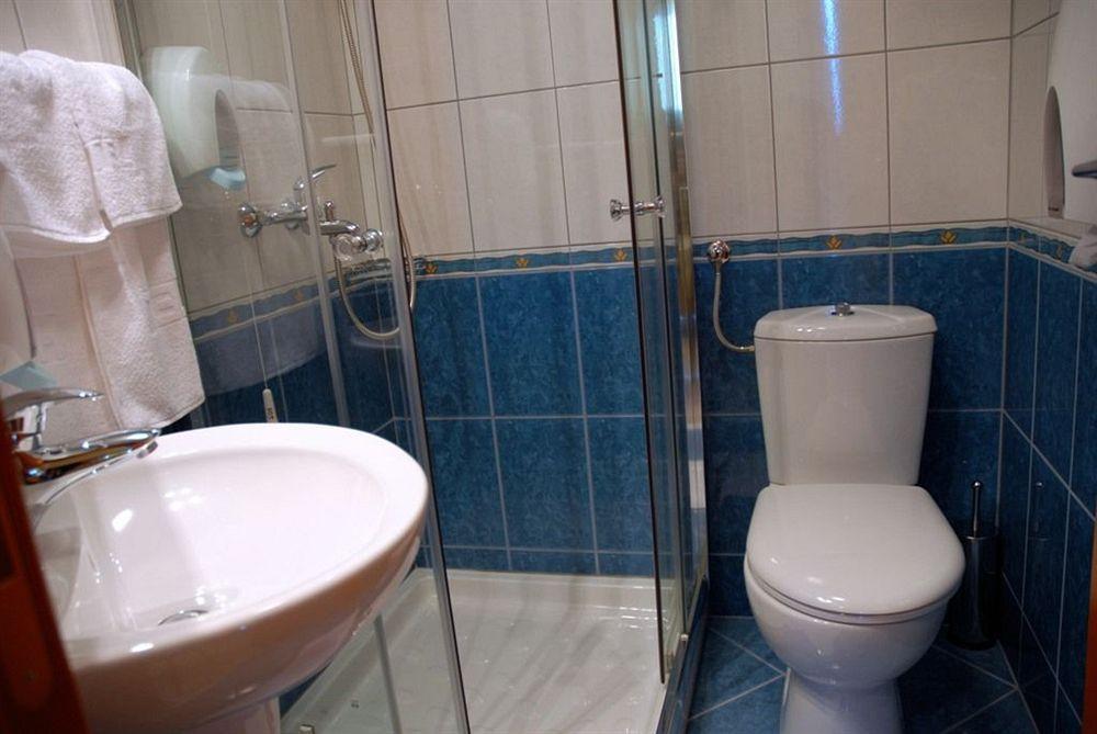 Hotel Cezar Banja Luka Quarto foto